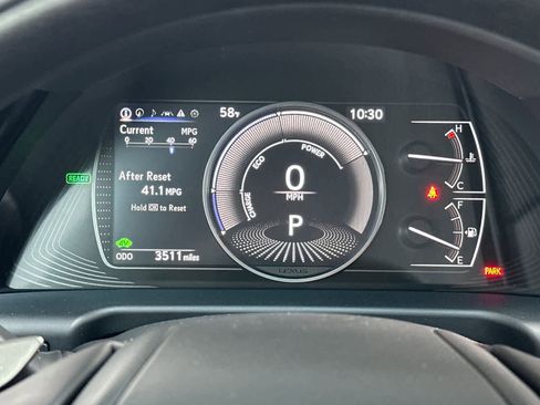 Used 2025 Lexus ES 300h w/ Accessory Package (Z2) FWD image 28
