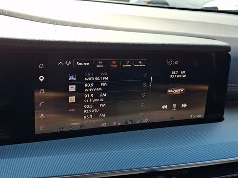 Used 2025 Nissan Murano SL w/ Cargo Package AWD/4WD image 17