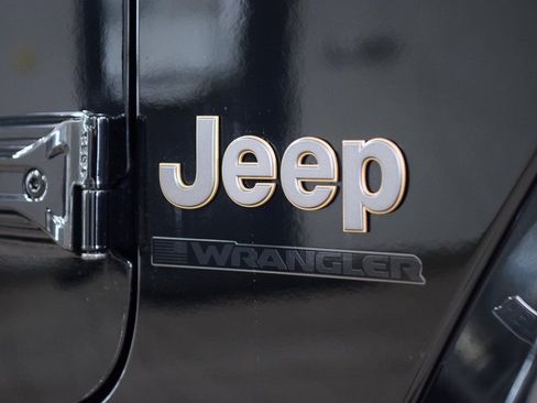 Used 2023 Jeep Wrangler Rubicon 392 w/ Trailer Tow Package image 16