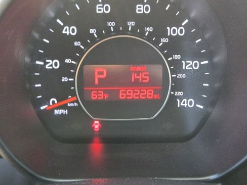 Used 2016 Kia Soul + w/ Primo Package image 24