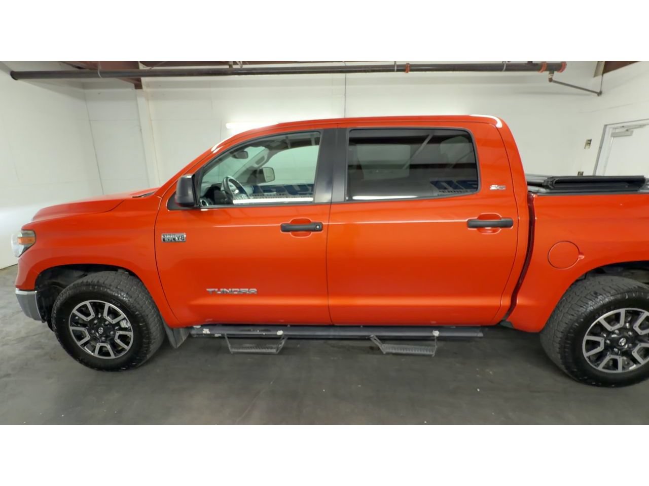 Used 2018 Toyota Tundra SR5 w/ TRD Off Road Package AWD/4WD image 5