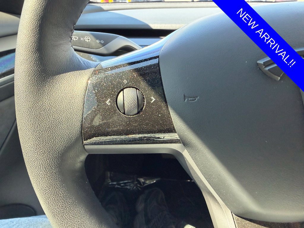 Used 2023 Tesla Model 3 Standard Range RWD image 15