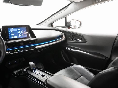 Used 2024 Toyota Prius XLE image 15