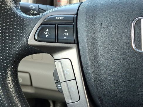 Used 2015 Honda Pilot SE image 25