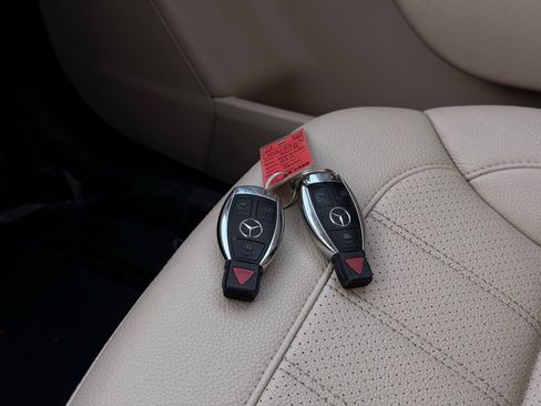 Used 2018 Mercedes-Benz GLS 450 4MATIC w/ Premium Package image 45