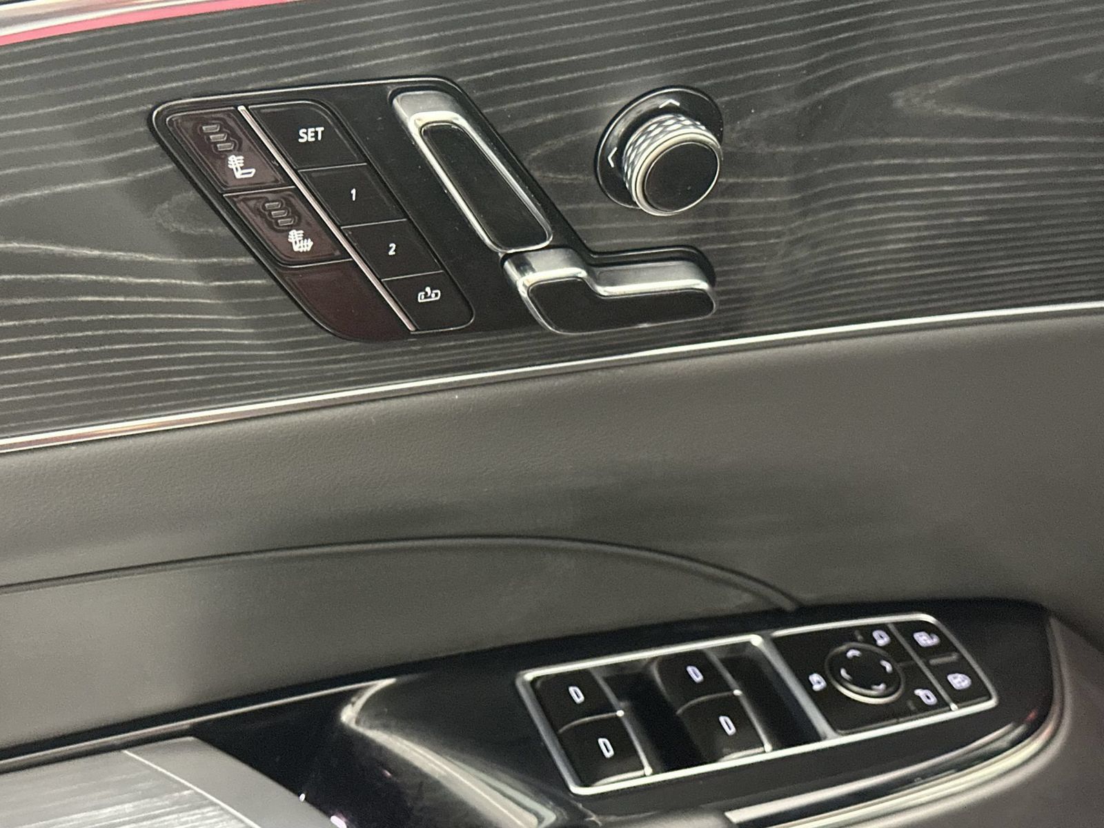 Used 2024 Cadillac Lyriq Sport RWD image 13