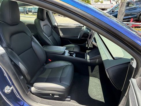 Used 2025 Tesla Model 3 Long Range RWD image 17