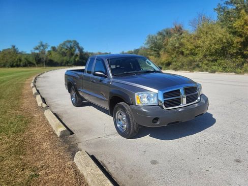 Used 2006 Dodge Dakota ST image 5