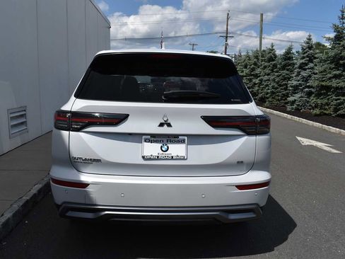 Used 2026 Mitsubishi Outlander SE AWD/4WD image 7