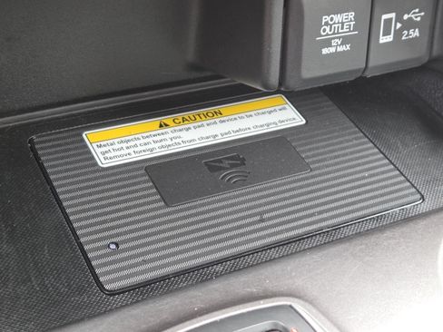 Used 2023 Honda Passport EX-L image 8