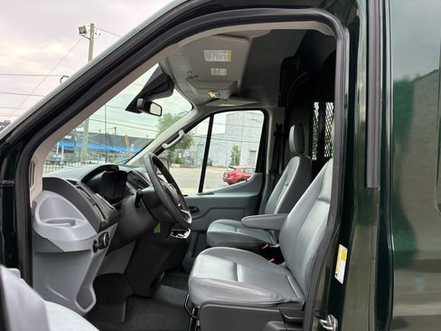 Used 2017 Ford Transit 150 148 Medium Roof RWD image 10
