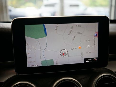 Used 2016 Mercedes-Benz C 300 4MATIC Sedan image 8