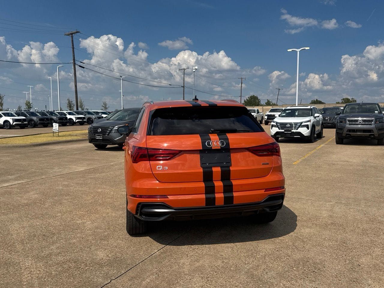 Used 2022 Audi Q3 2.0T Premium Plus w/ Premium Plus Package AWD/4WD image 16