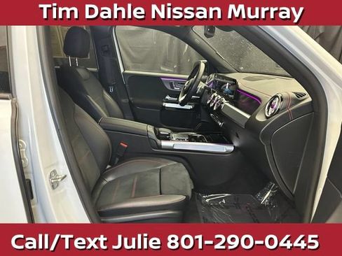 Used 2023 Mercedes-Benz EQB 300 4MATIC image 15