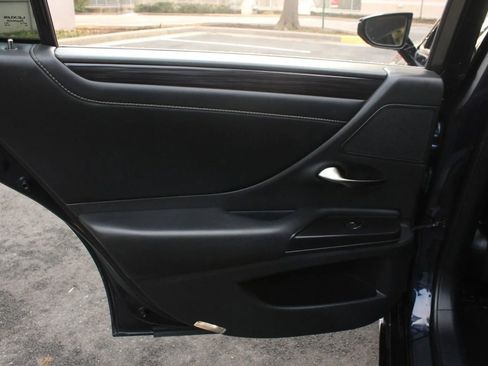 Used 2021 Lexus ES 350 w/ Premium Package FWD image 42