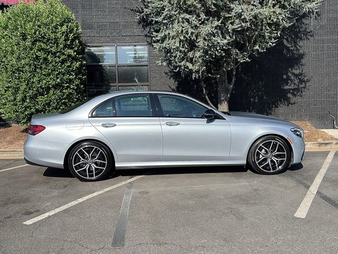 Used 2022 Mercedes-Benz E 350 Sedan image 18