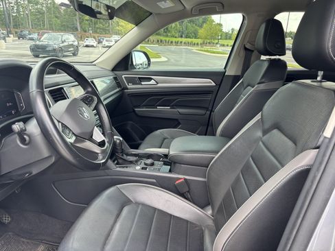 Used 2021 Volkswagen Atlas SEL Premium AWD/4WD image 17