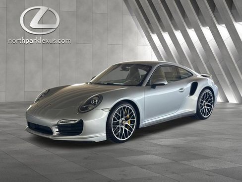 Used 2014 Porsche 911 Turbo image 3