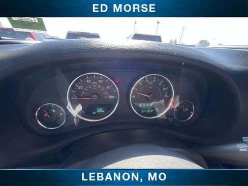 Used 2018 Jeep Wrangler Sport AWD/4WD image 12
