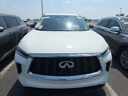 Used 2023 INFINITI QX60 Pure image 2