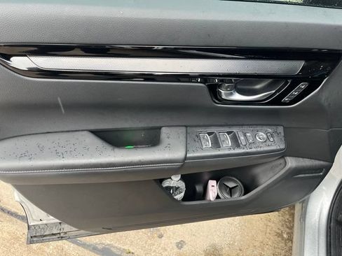 Used 2025 Honda CR-V EX-L image 12