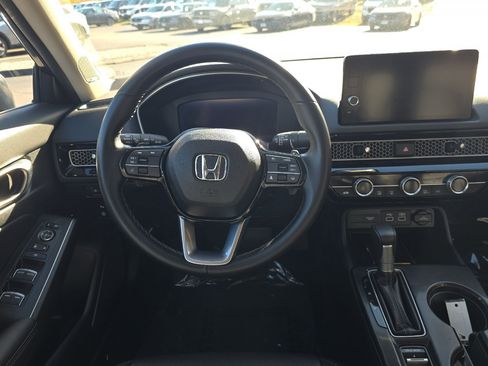 Used 2024 Honda Civic Touring image 13