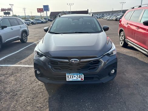 Used 2024 Subaru Crosstrek 2.0i Premium AWD/4WD image 2