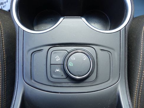 Used 2020 GMC Terrain SLE AWD/4WD image 34