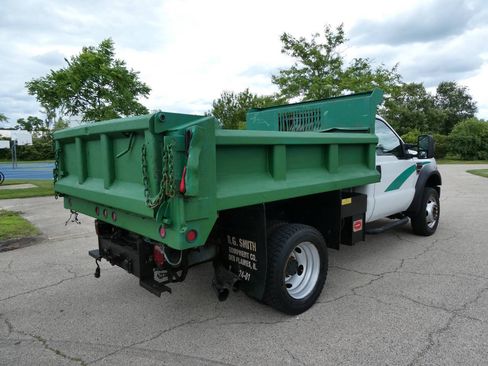 Used 2008 Ford F550 4x4 Regular Cab Super Duty image 5