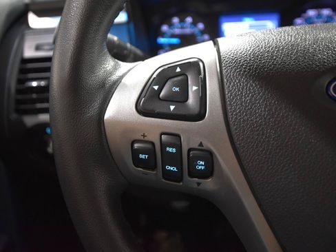 Used 2019 Ford Flex SE FWD image 12