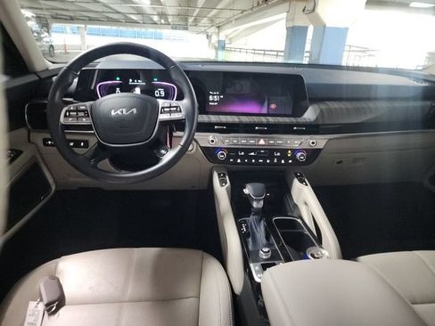 Certified 2024 Kia Telluride EX FWD image 5