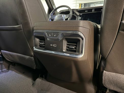 Used 2024 GMC Sierra 1500 Denali w/ Technology Package image 18