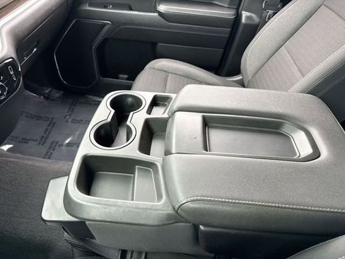 Used 2024 Chevrolet Silverado 2500 LT image 21