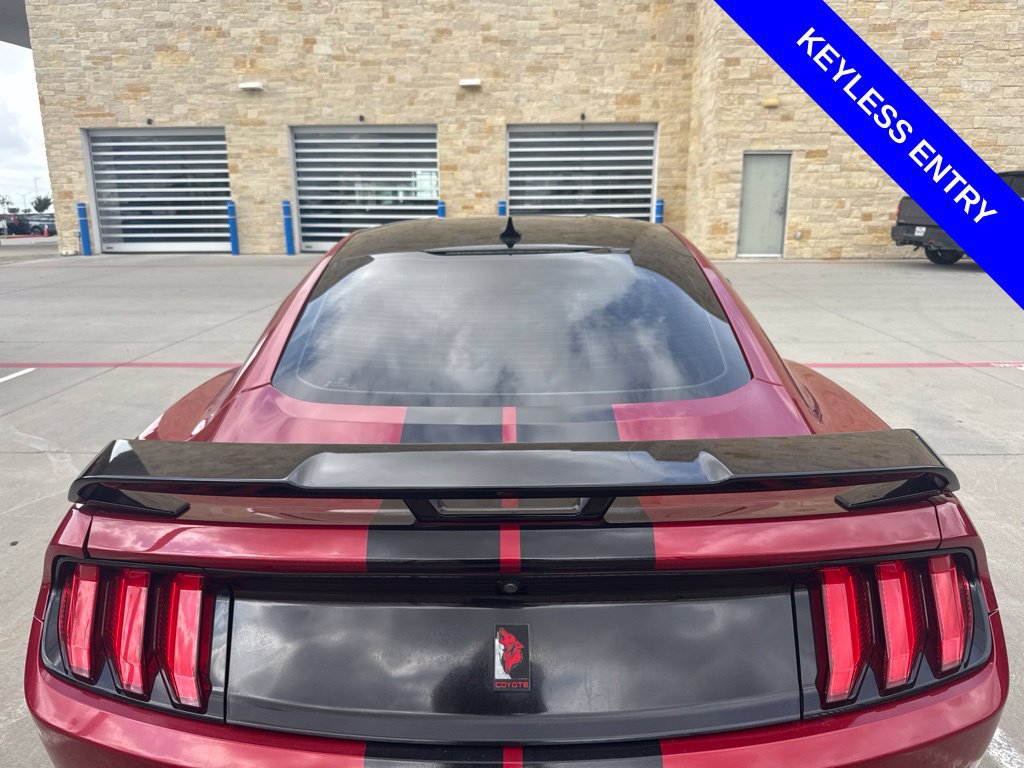 Used 2022 Ford Mustang GT Premium w/ Black Accent Package RWD image 7