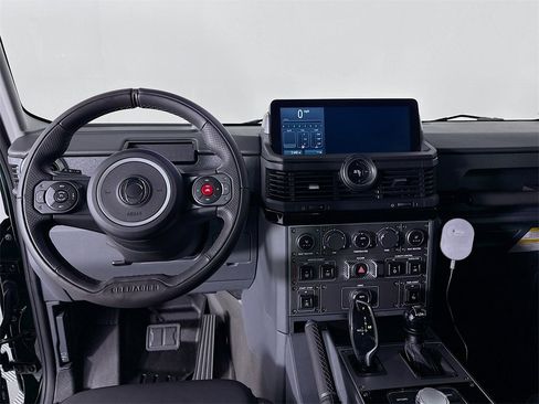 Used 2025 INEOS Grenadier Fieldmaster Edition image 20