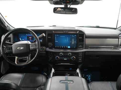 Used 2025 Ford F350 Platinum AWD/4WD image 16