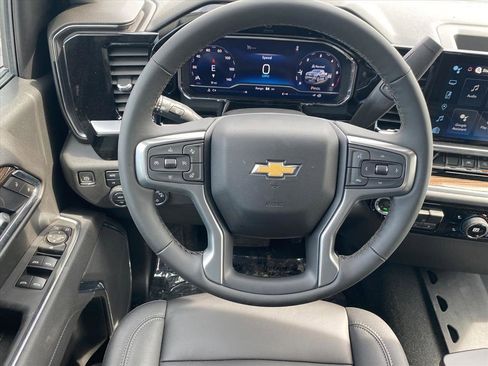 New 2025 Chevrolet Silverado 1500 LT image 5