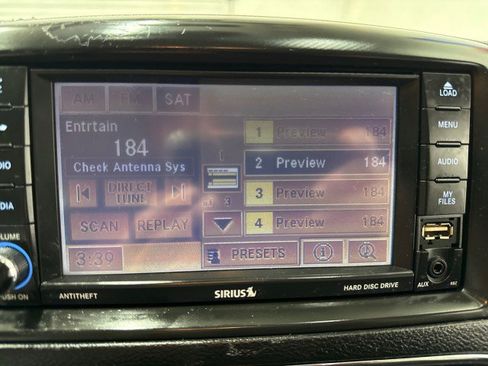Used 2019 Dodge Grand Caravan SE FWD image 21