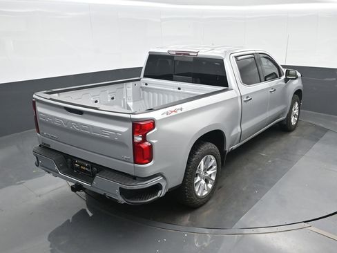 Used 2019 Chevrolet Silverado 1500 LTZ w/ LTZ Premium Package AWD/4WD image 29