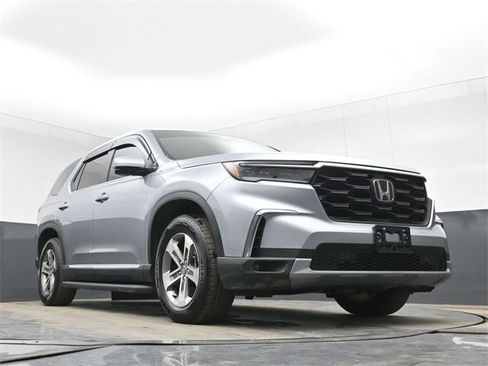 Used 2023 Honda Pilot EX-L image 52
