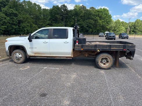 Used 2022 Chevrolet Silverado 3500 LT w/ Remote Start Package image 1