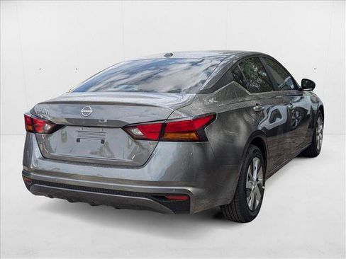 New 2025 Nissan Altima 2.5 S image 2