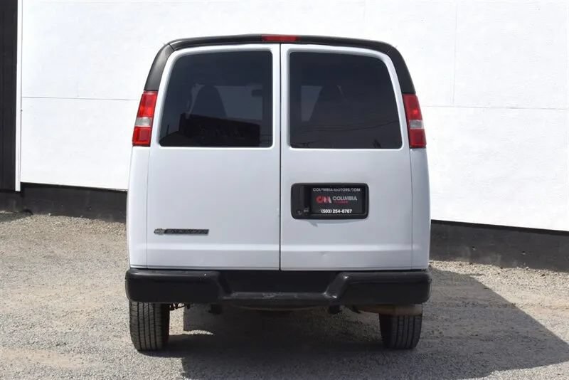 Used 2021 Chevrolet Express 2500 Extended w/ Driver Convenience Package RWD image 4