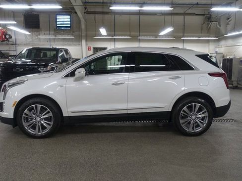 New 2025 Cadillac XT5 Premium Luxury image 4