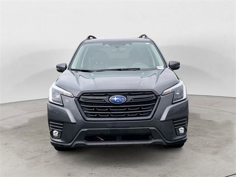 Used 2024 Subaru Forester Limited image 8