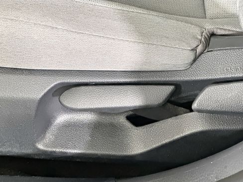 Used 2025 Toyota Camry LE image 13