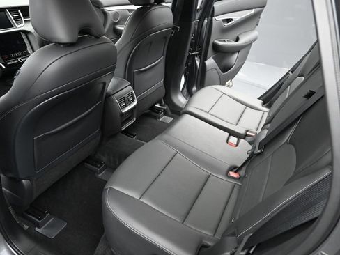 Used 2022 INFINITI QX50 Luxe image 23