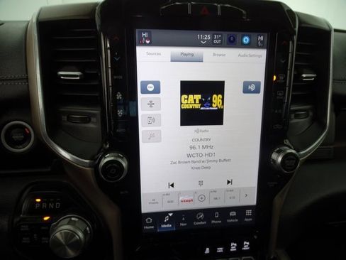 Used 2022 RAM 1500 Laramie image 13