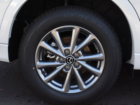 New 2025 MAZDA CX-5 AWD 2.5 S w/ Preferred Package image 15