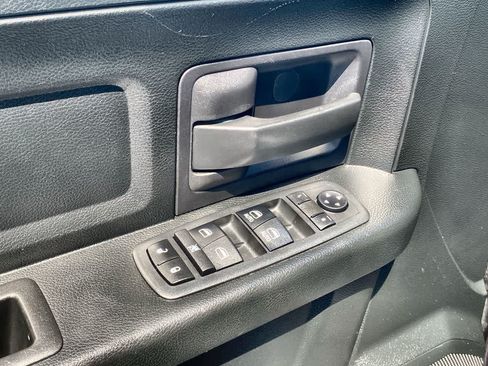 Used 2018 RAM 1500 Tradesman w/ Popular Equipment Group AWD/4WD image 13